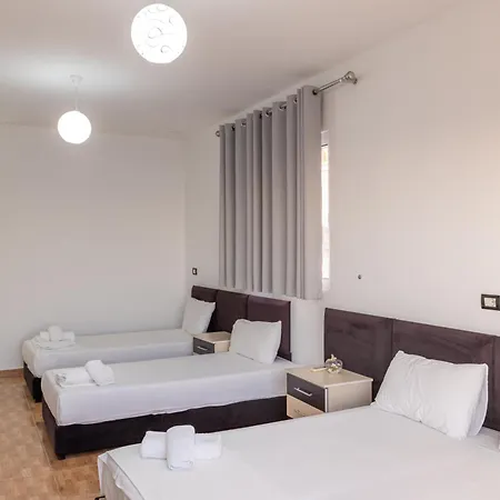 Myrtai - Center Отель